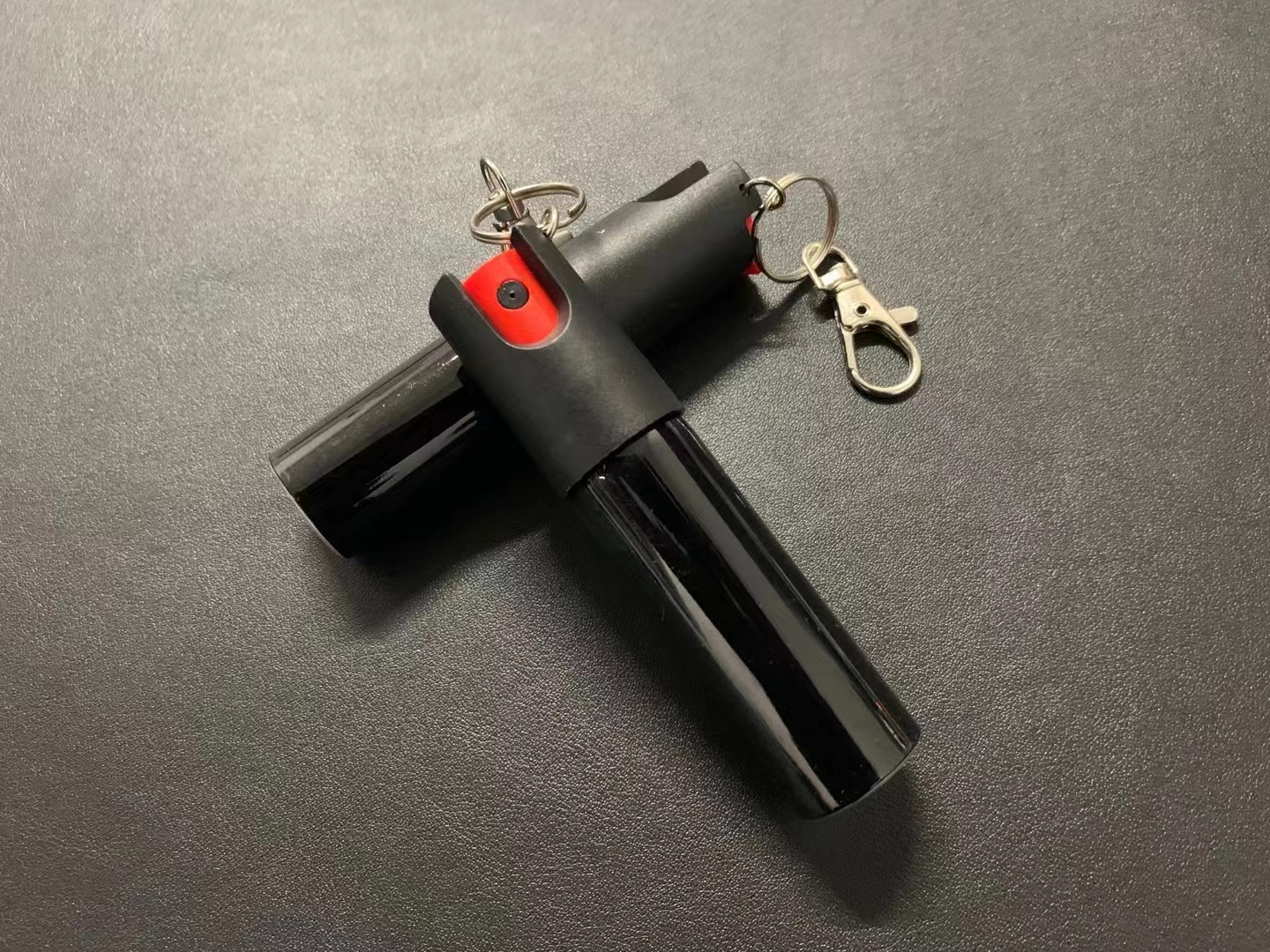 纯黑钥匙扣防狼喷雾20ML 旋转锁定式便携辣椒喷雾(图6)